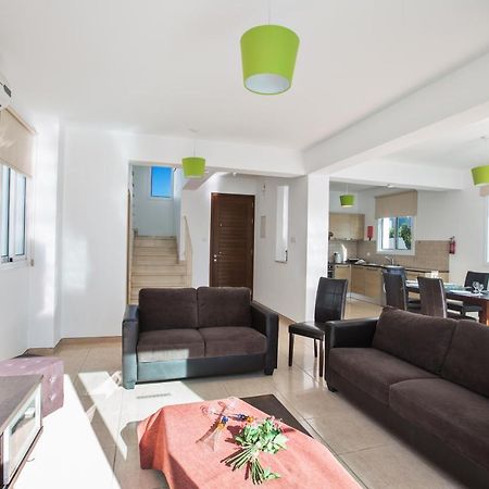 Avra Villas Paralimni Zewnętrze zdjęcie