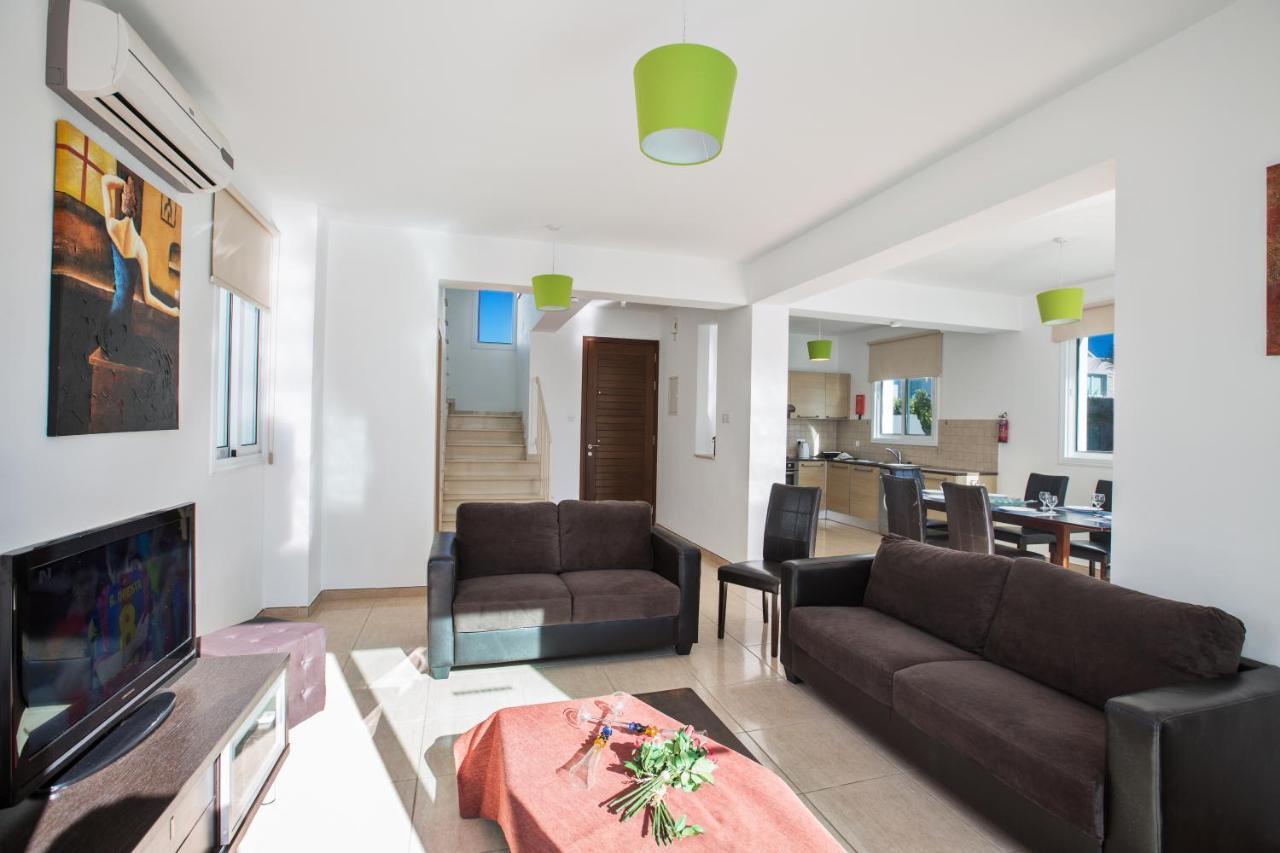 Avra Villas Paralimni Zewnętrze zdjęcie